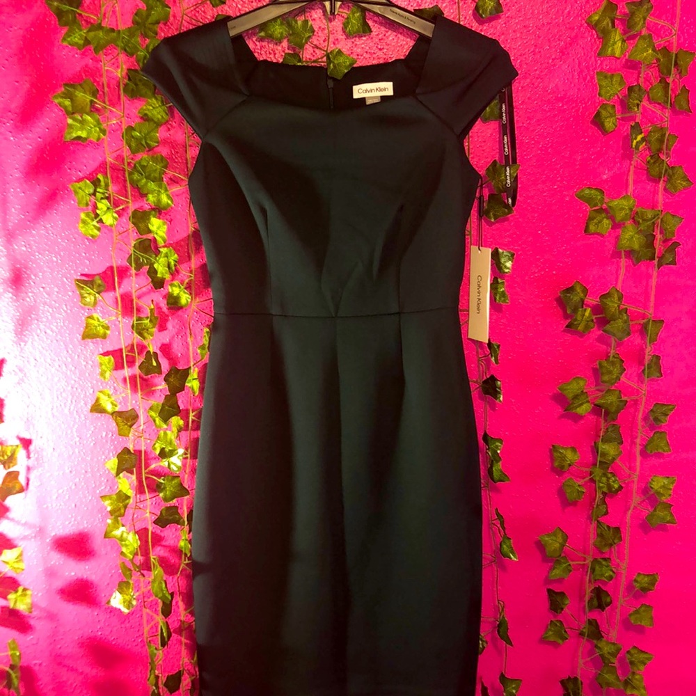 Calvin Klein Sleeveless Sheath– Women’s Casual Dresses with Professional Flair